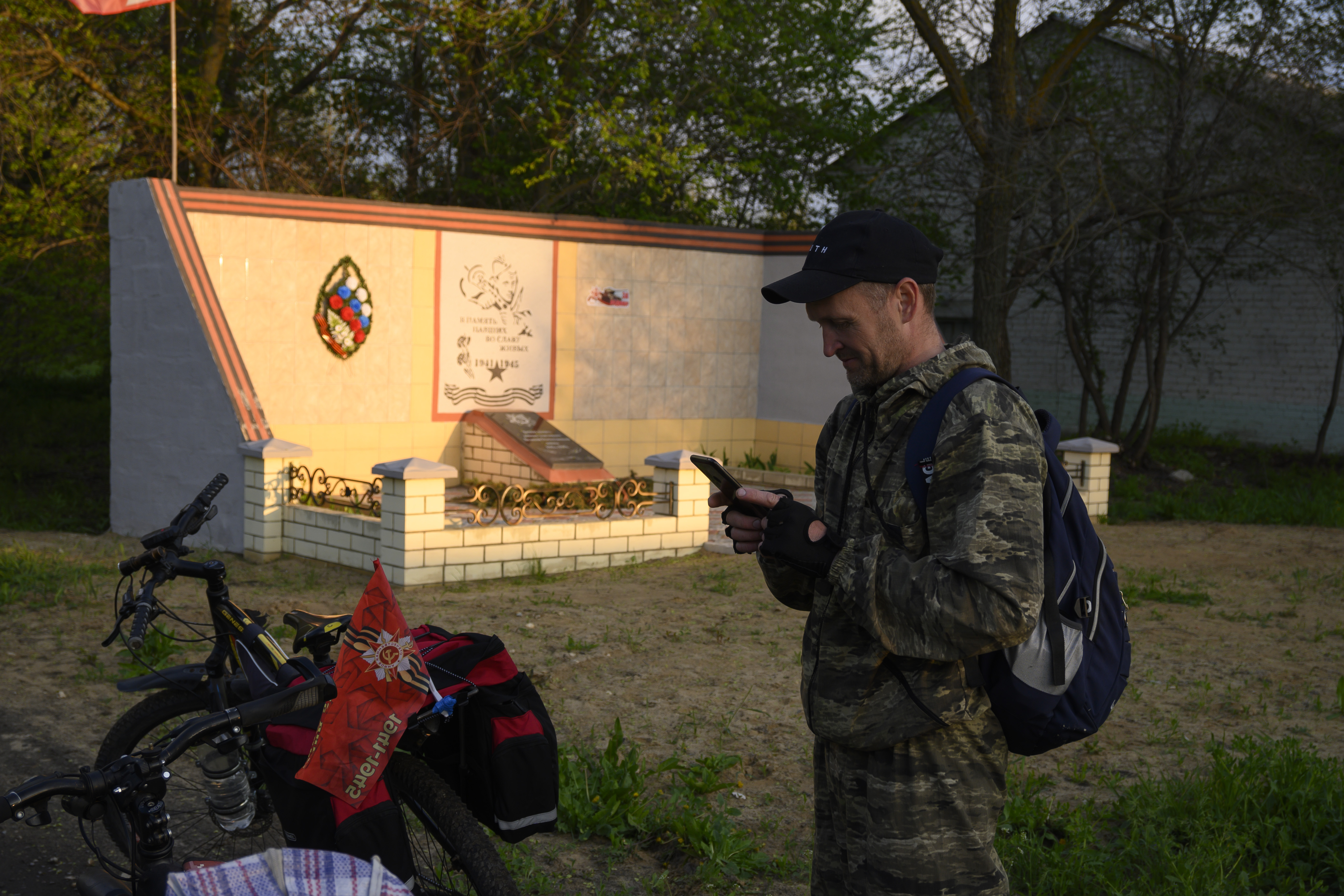 Мемориал воинам ВОВ в х. рогожин