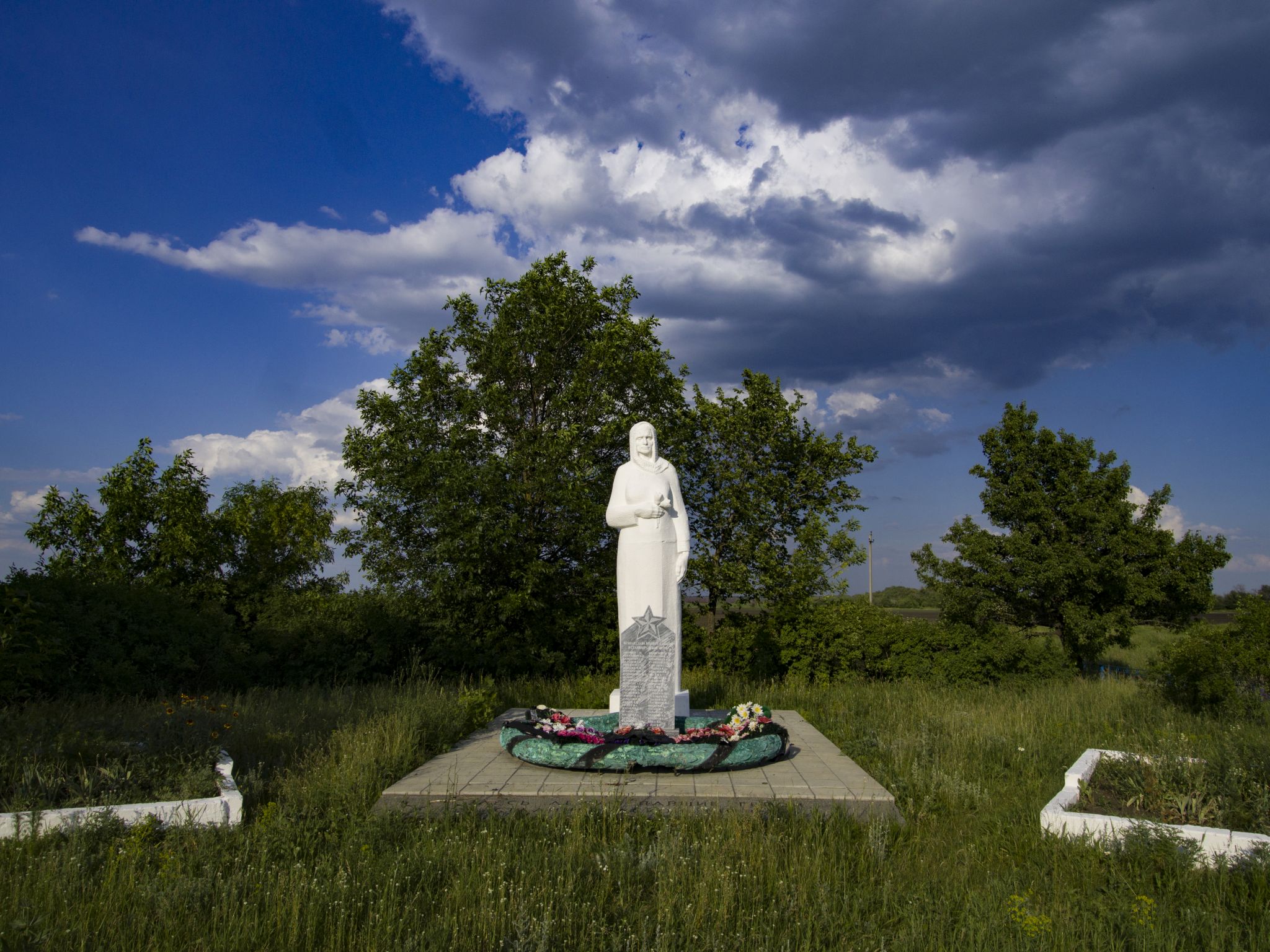 Братская могила, х. Троицкий, Волгоградская облатсь