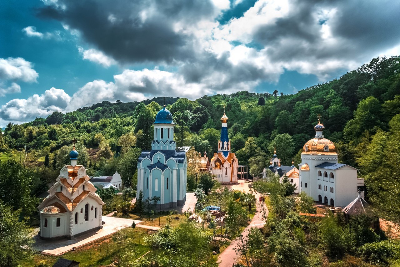 Женский монастырь в с. лесное