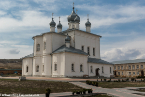 На велосипеде по святым местам. Свято-Вознесенский Кременской мужской монастырь